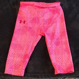 Under Armour girls capris 24 month